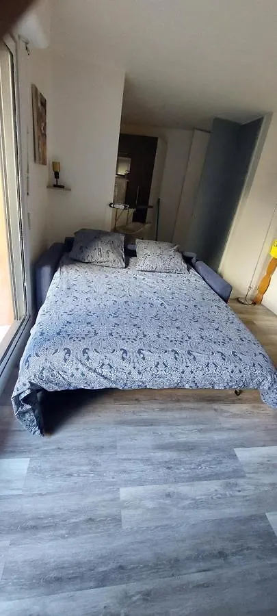 Apartment Bel Appartement Parisien