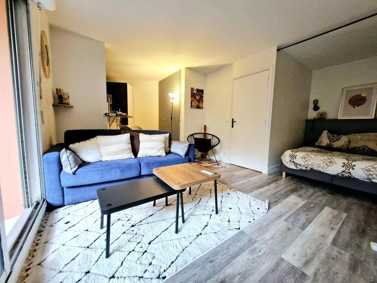 Superbe appartement en plein Paris avec parking